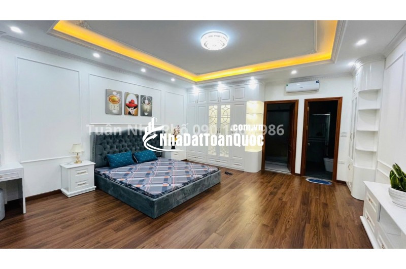 MỘT CĂN NHÀ 7 TẦNG–5.5M MẶT TIỀN, VIEW HIM LAM-100M RA ĐƯỜNG TO VẠN PHÚC
